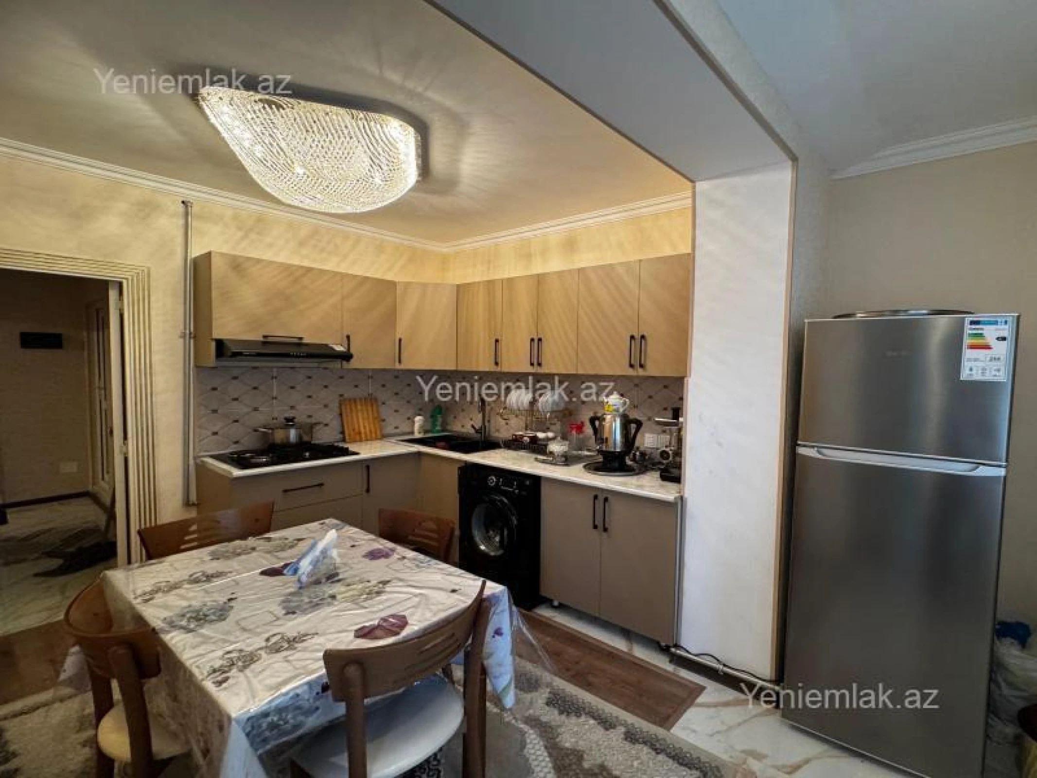 Satılır 2 otaqlı köhnə tikili 60 m²