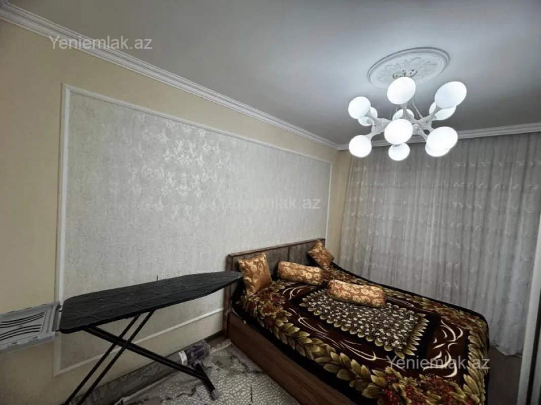 Satılır 2 otaqlı köhnə tikili 60 m²