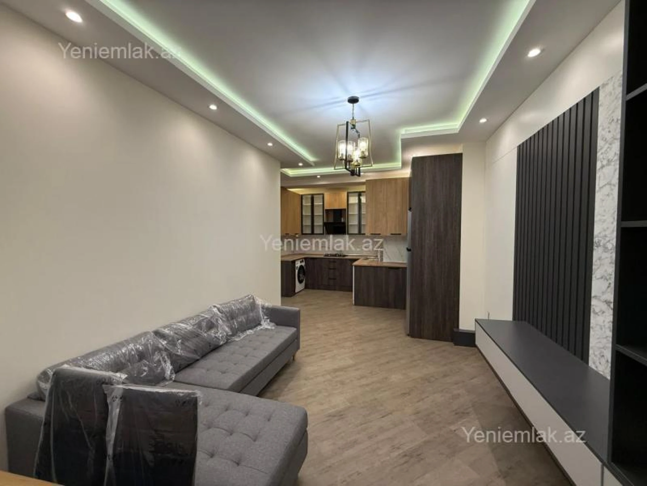 Satılır 3 otaqlı yeni tikili 105 m²
