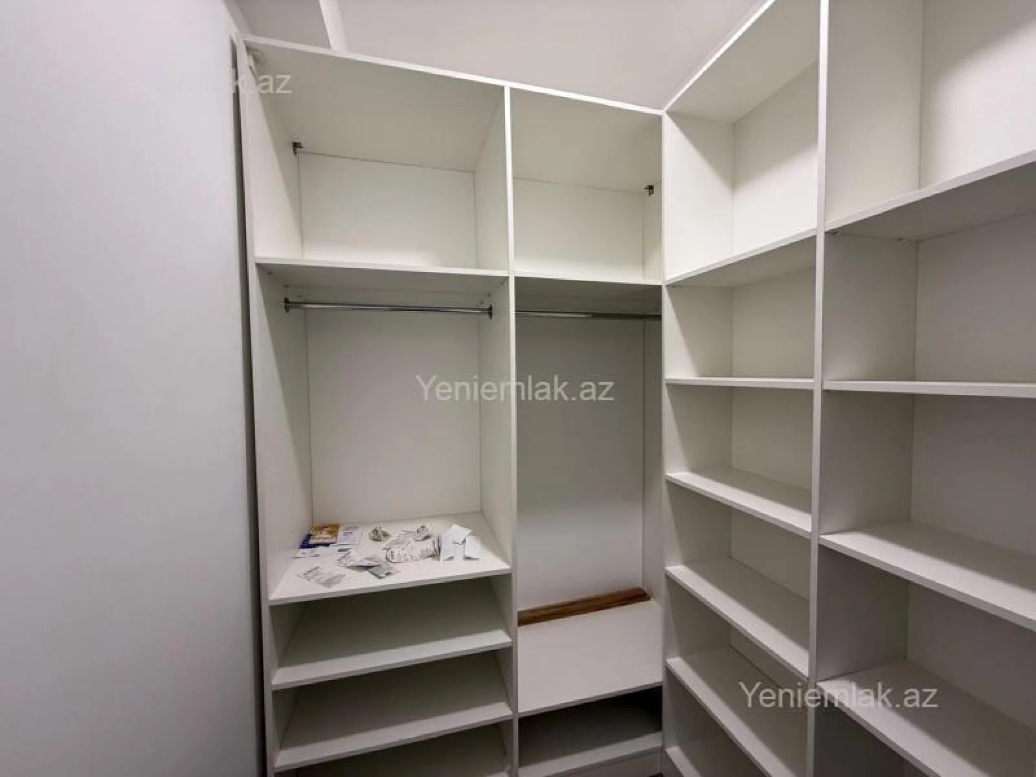 Satılır 3 otaqlı yeni tikili 105 m²