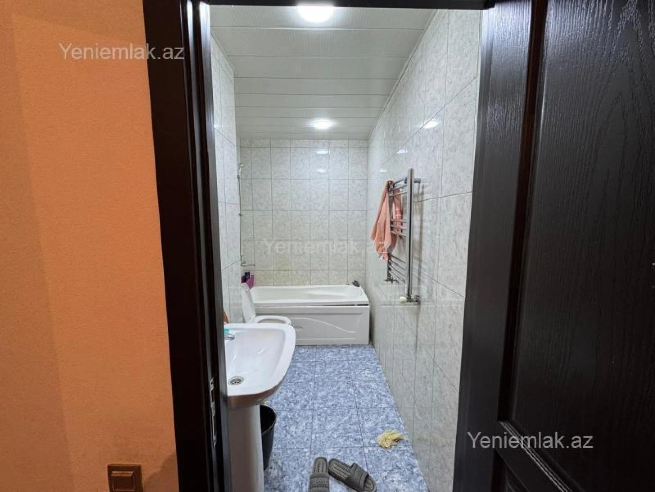 Satılır 2 otaqlı yeni tikili 62 m²