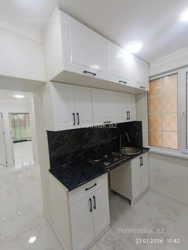 Satılır 3 otaqlı köhnə tikili 70 m²
