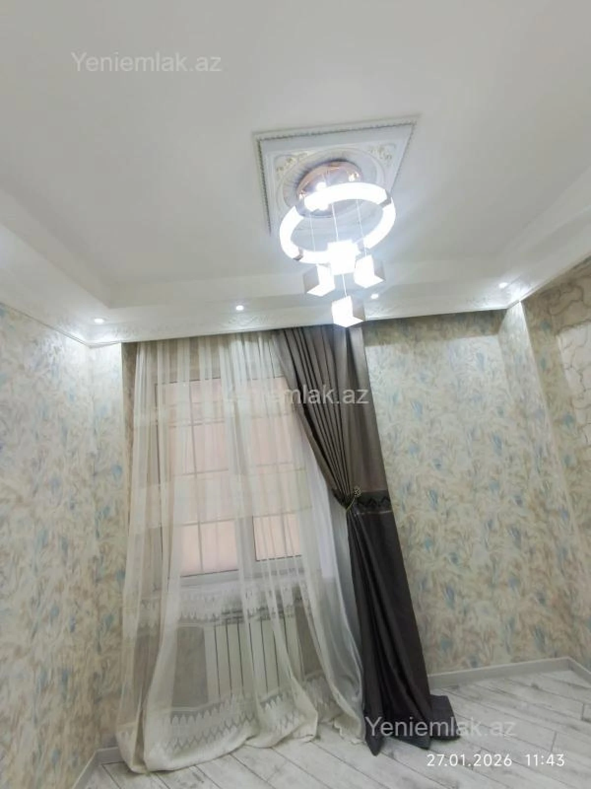 Satılır 3 otaqlı köhnə tikili 70 m²