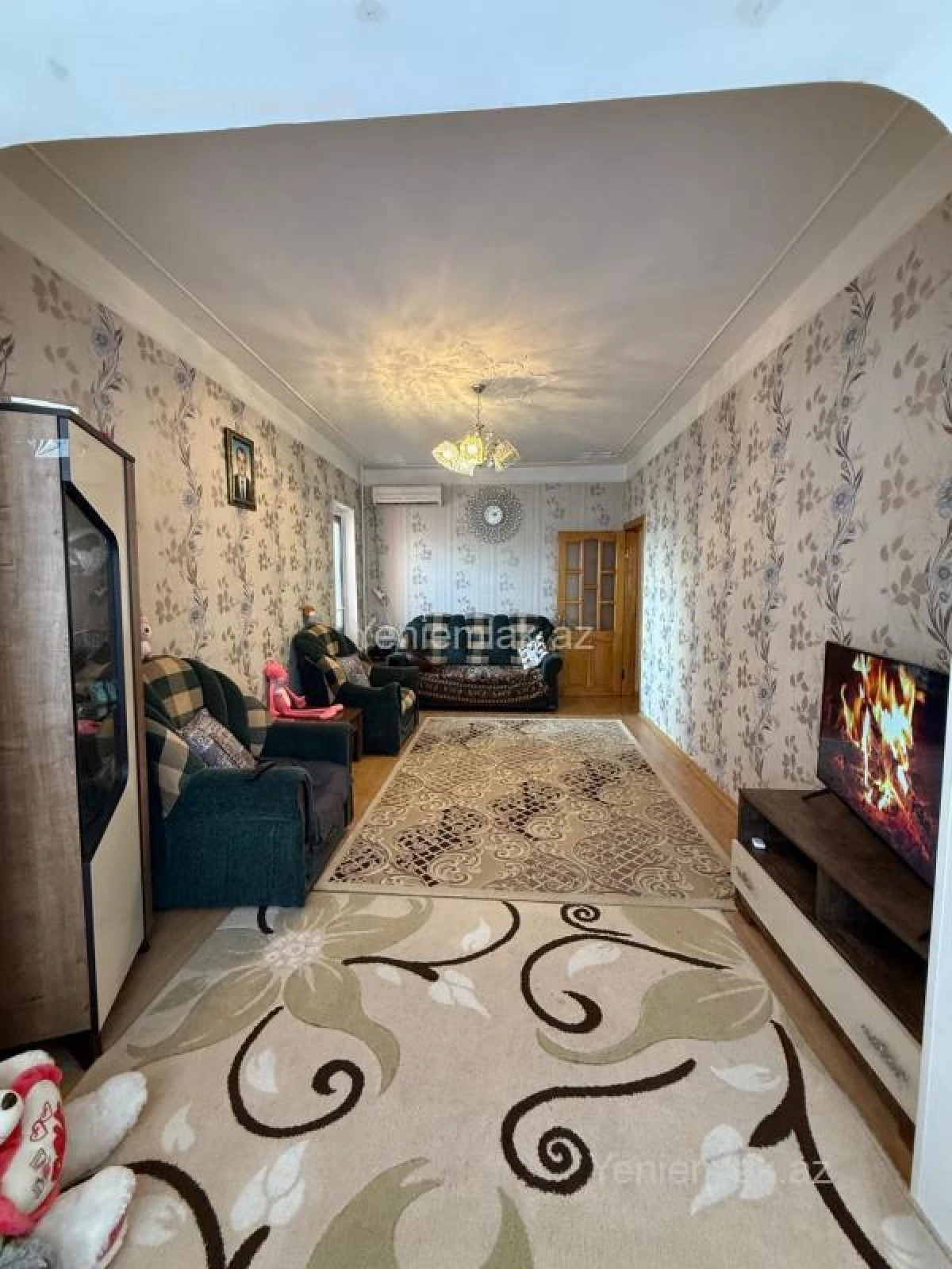 Satılır 2 otaqlı köhnə tikili 65 m²