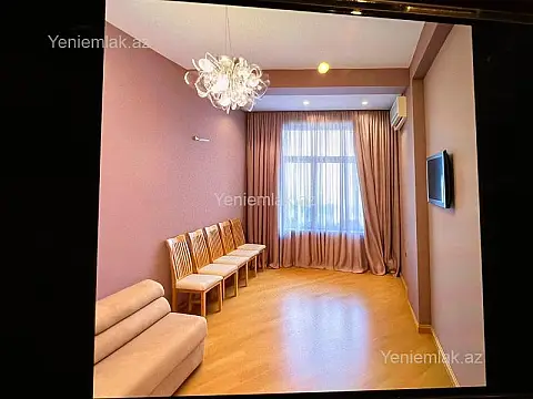 Satılır 4 otaqlı yeni tikili 202 m²