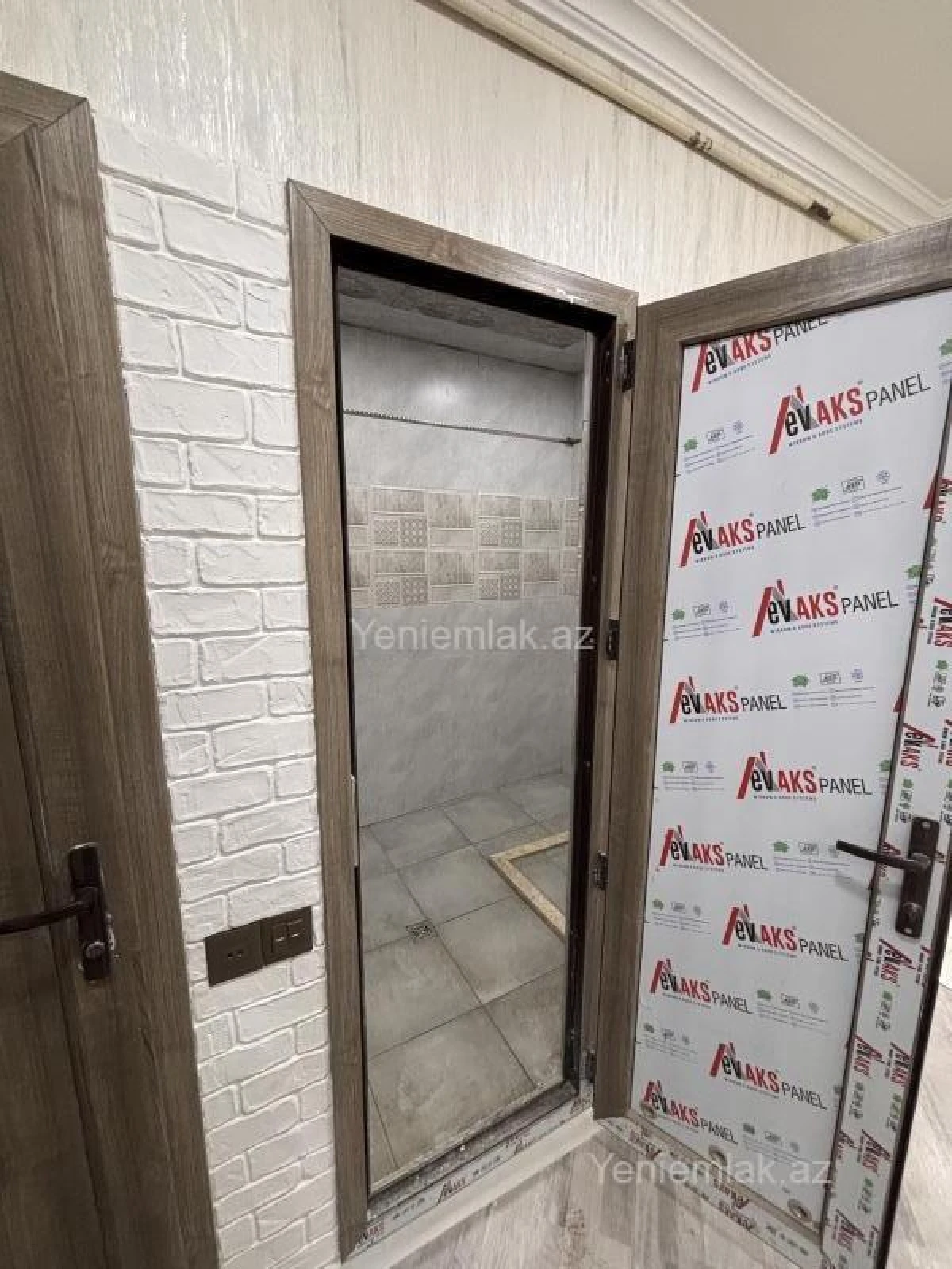 Satılır 2 otaqlı köhnə tikili 60 m²