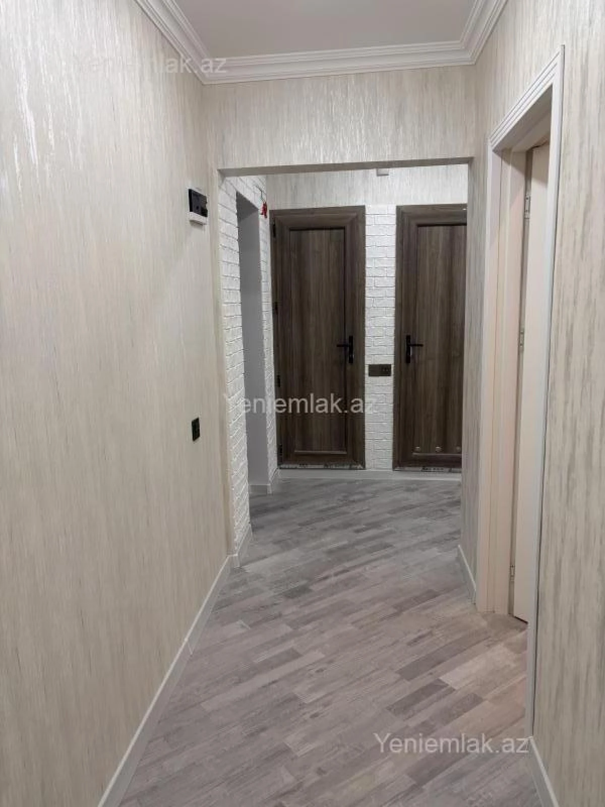 Satılır 2 otaqlı köhnə tikili 60 m²