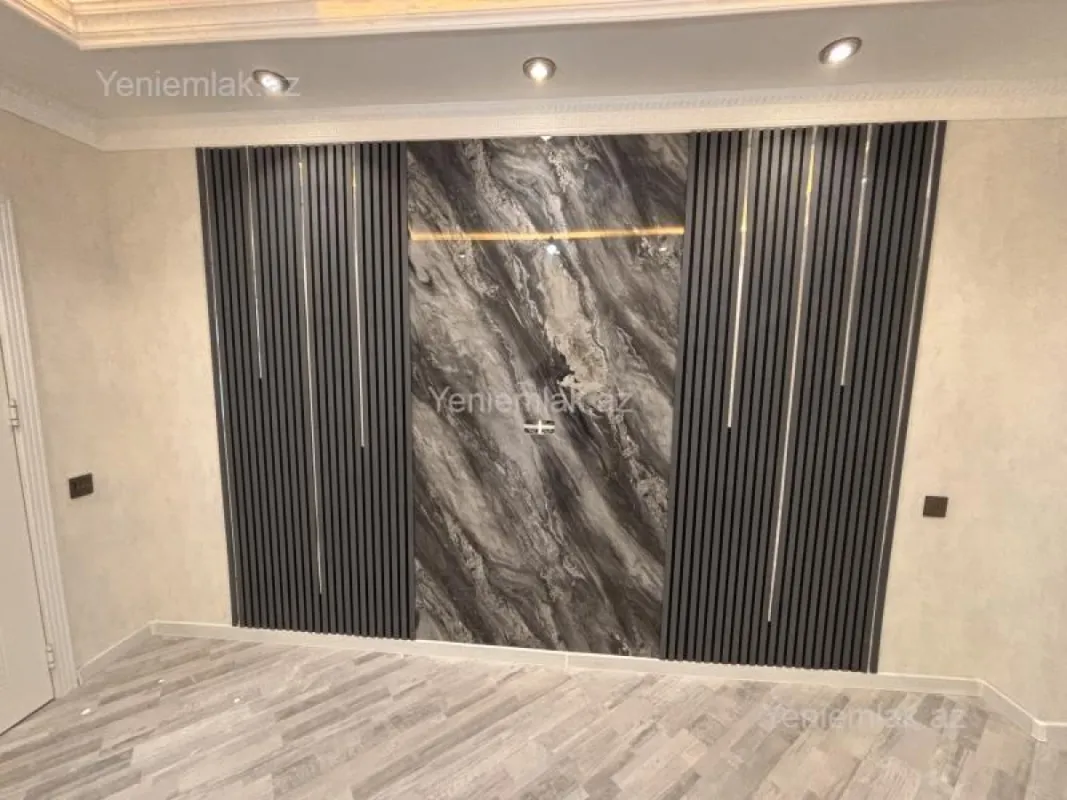 Satılır 2 otaqlı köhnə tikili 60 m²