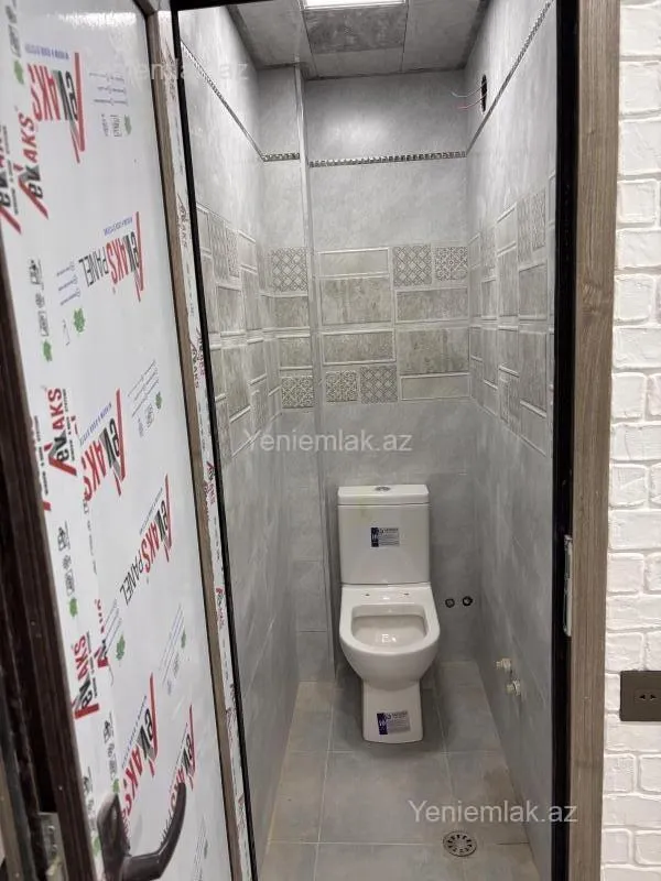 Satılır 2 otaqlı köhnə tikili 60 m²