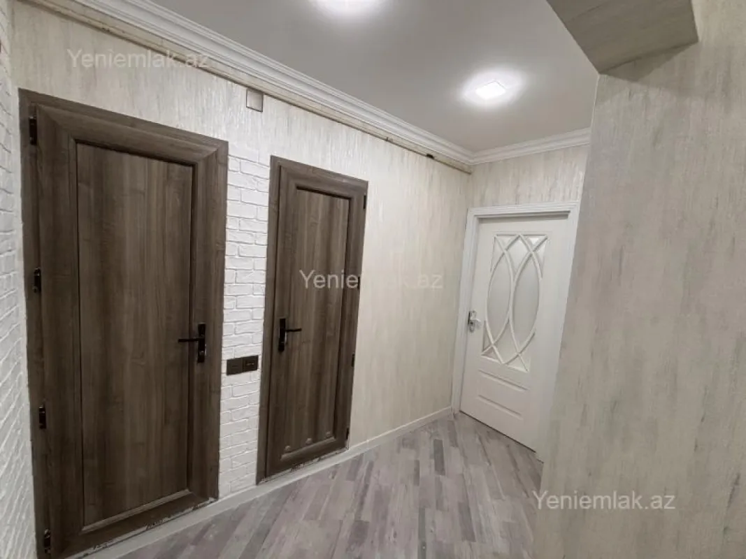 Satılır 2 otaqlı köhnə tikili 60 m²