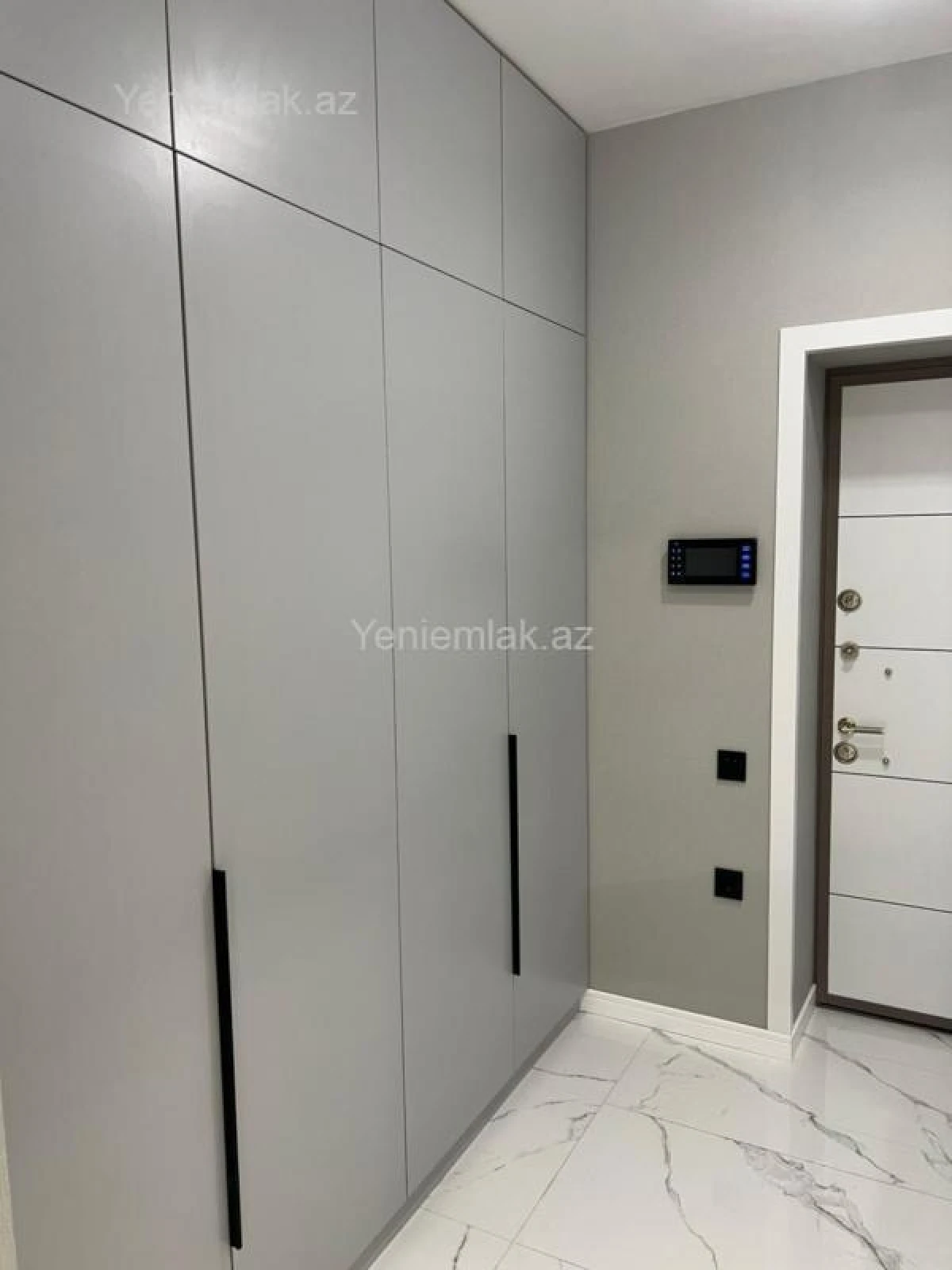 Satılır 2 otaqlı yeni tikili 105 m²