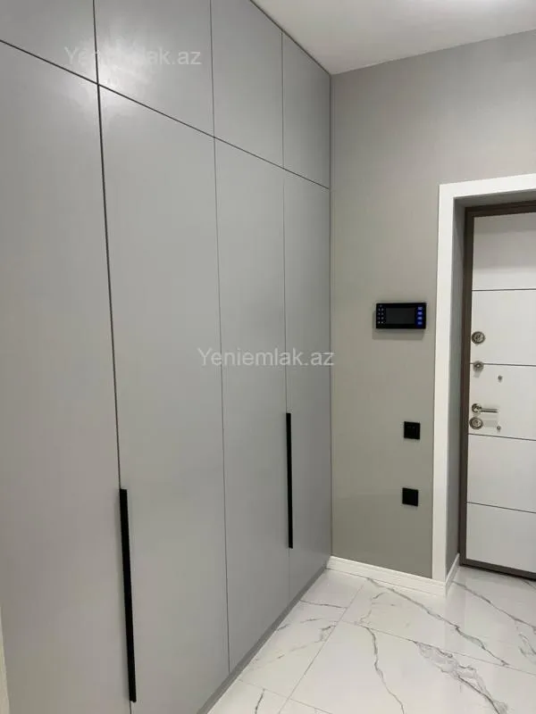 Satılır 2 otaqlı yeni tikili 105 m²