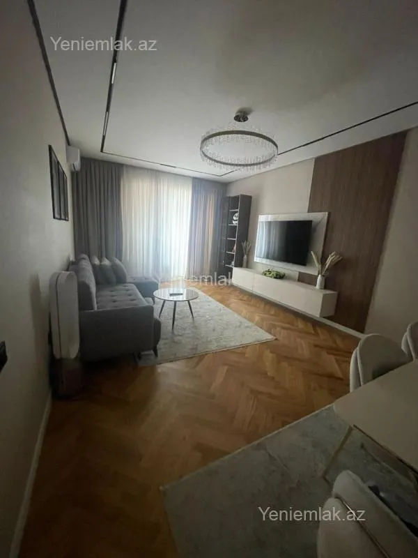 Satılır 2 otaqlı yeni tikili 105 m²