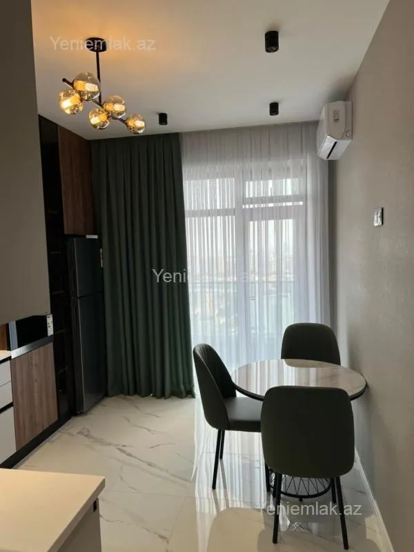 Satılır 2 otaqlı yeni tikili 105 m²