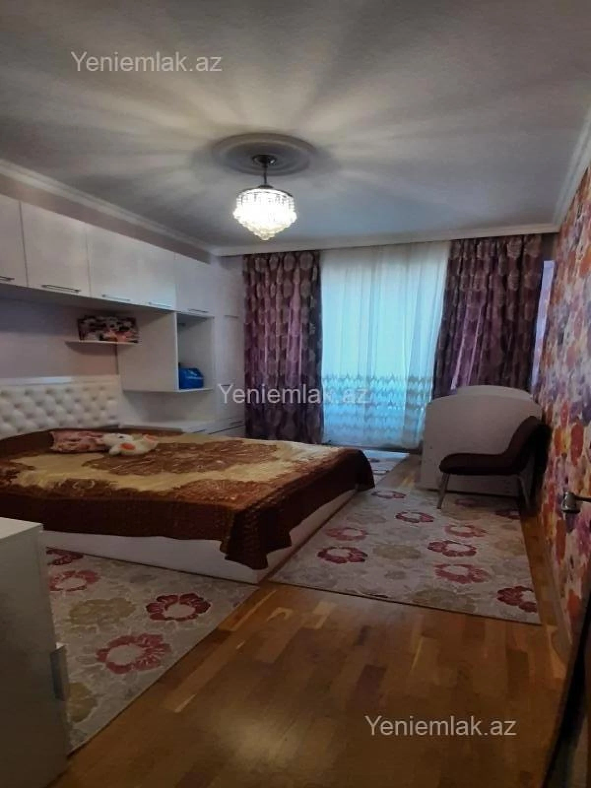 Satılır 2 otaqlı yeni tikili 72 m²