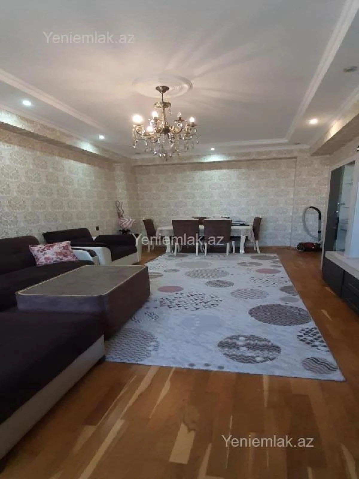 Satılır 2 otaqlı yeni tikili 72 m²