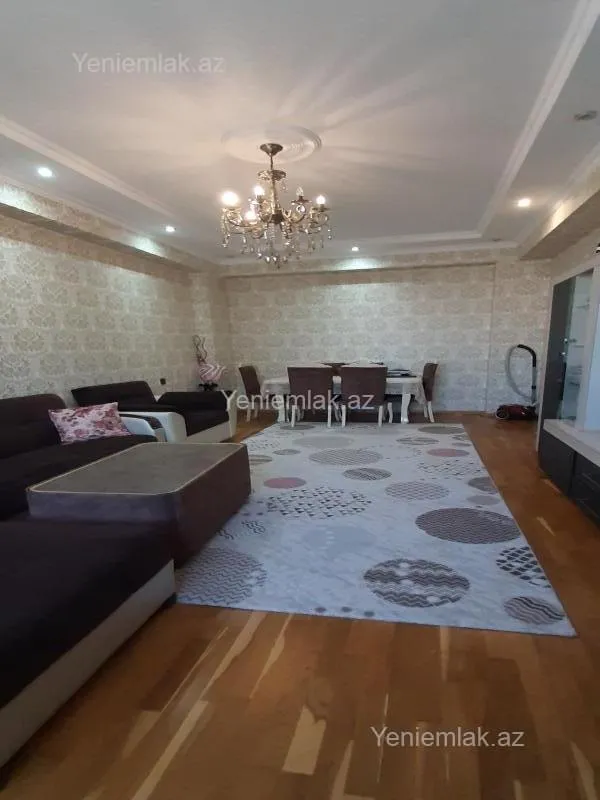 Satılır 2 otaqlı yeni tikili 72 m²