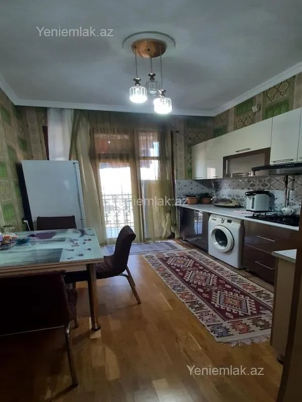 Satılır 2 otaqlı yeni tikili 72 m²