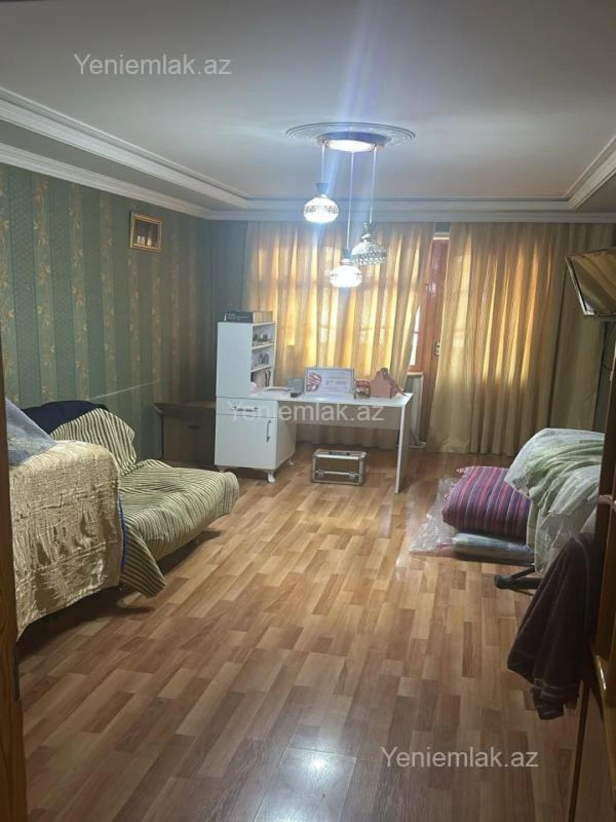 Satılır 3 otaqlı köhnə tikili 65 m²