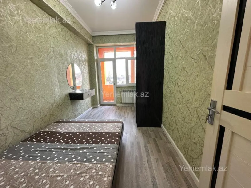 Satılır 2 otaqlı yeni tikili 65 m²