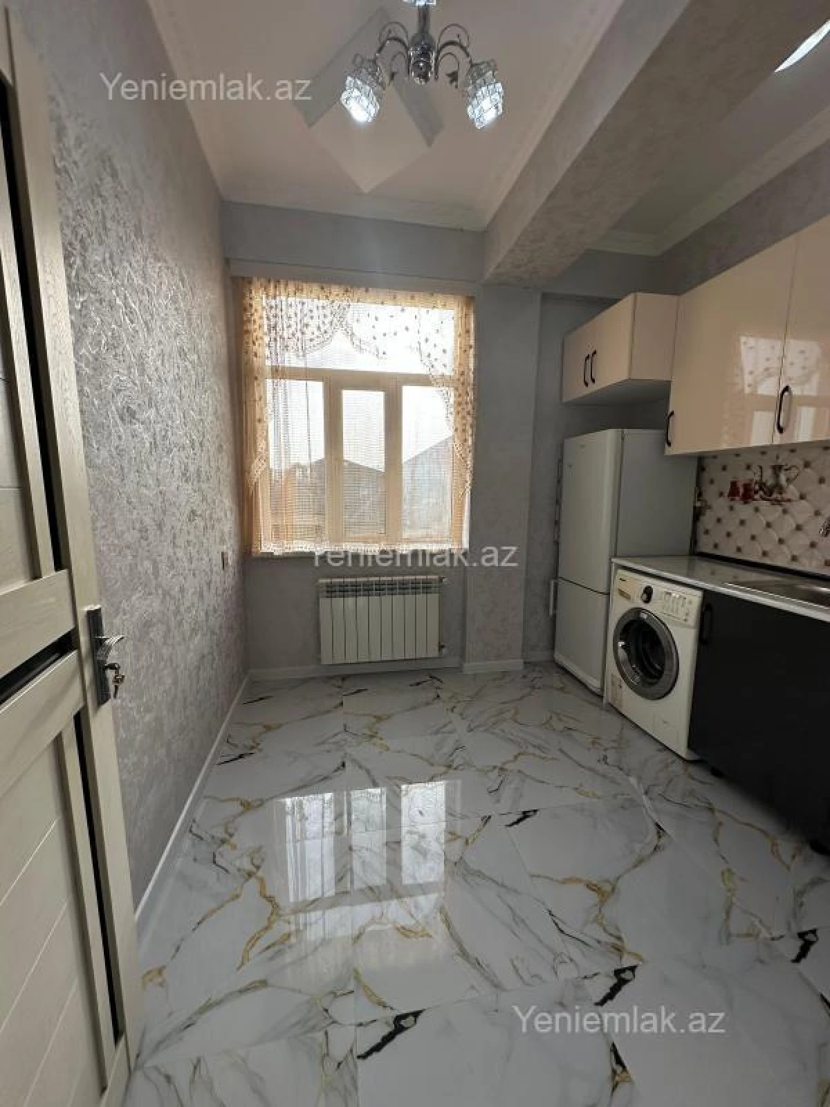 Satılır 2 otaqlı yeni tikili 65 m²