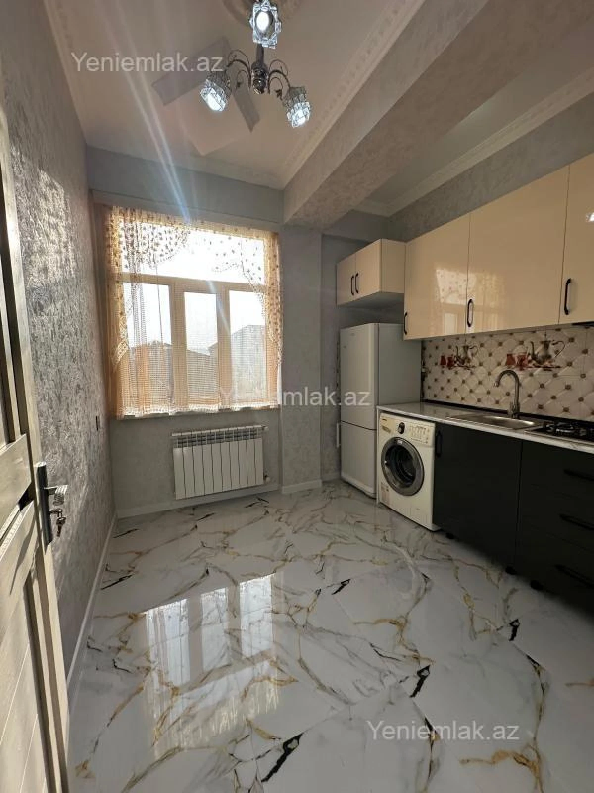 Satılır 2 otaqlı yeni tikili 65 m²