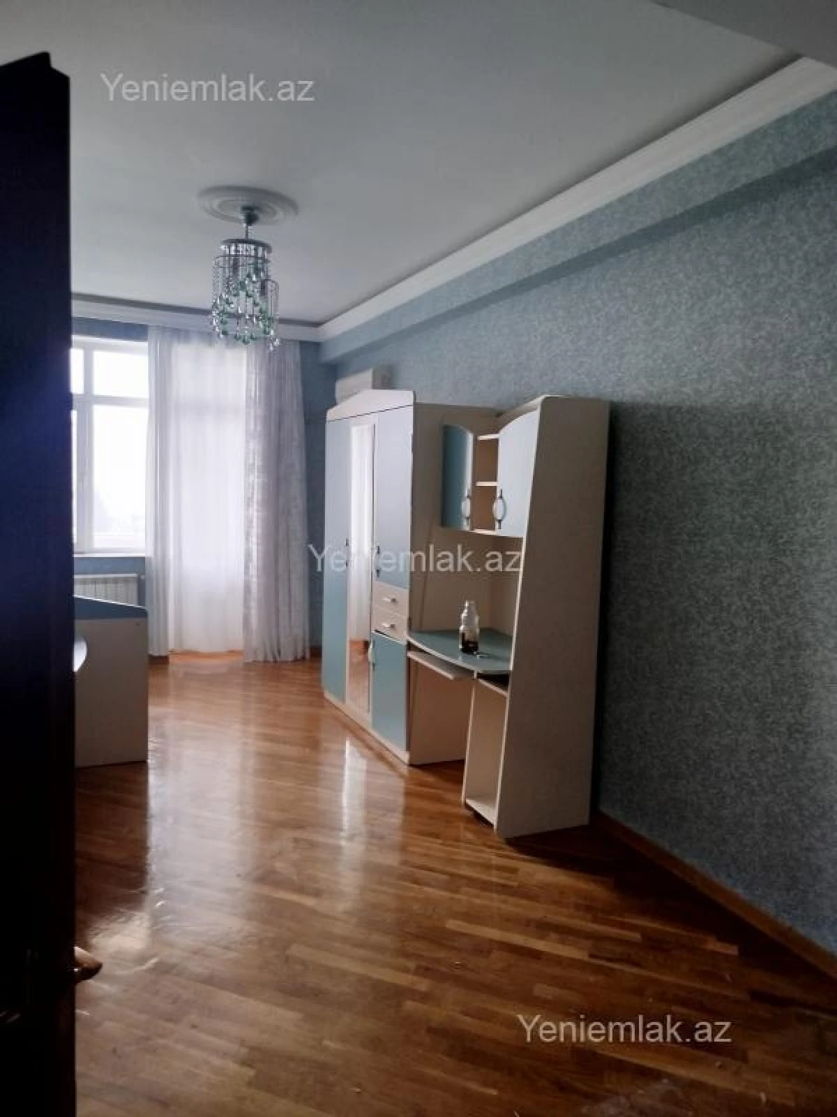 Satılır 3 otaqlı yeni tikili 100 m²