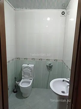 Satılır 3 otaqlı yeni tikili 100 m²