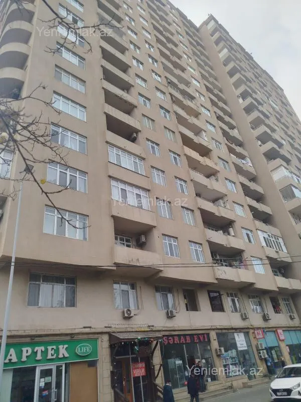 Satılır 3 otaqlı yeni tikili 100 m²