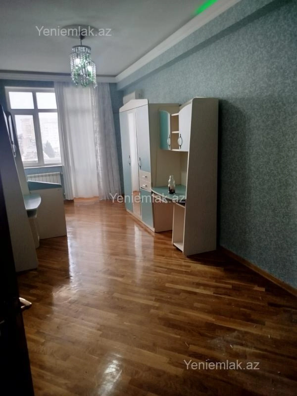 Satılır 3 otaqlı yeni tikili 100 m²