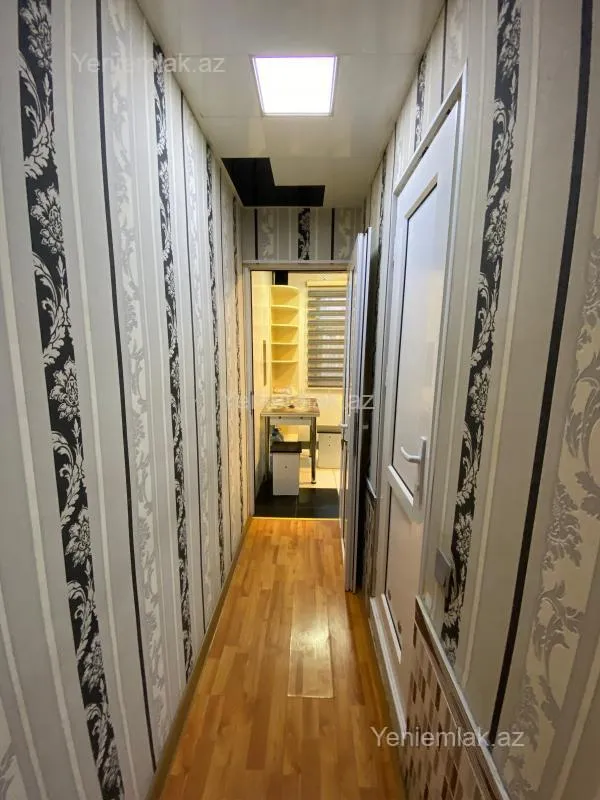 Satılır 3 otaqlı köhnə tikili 72 m²