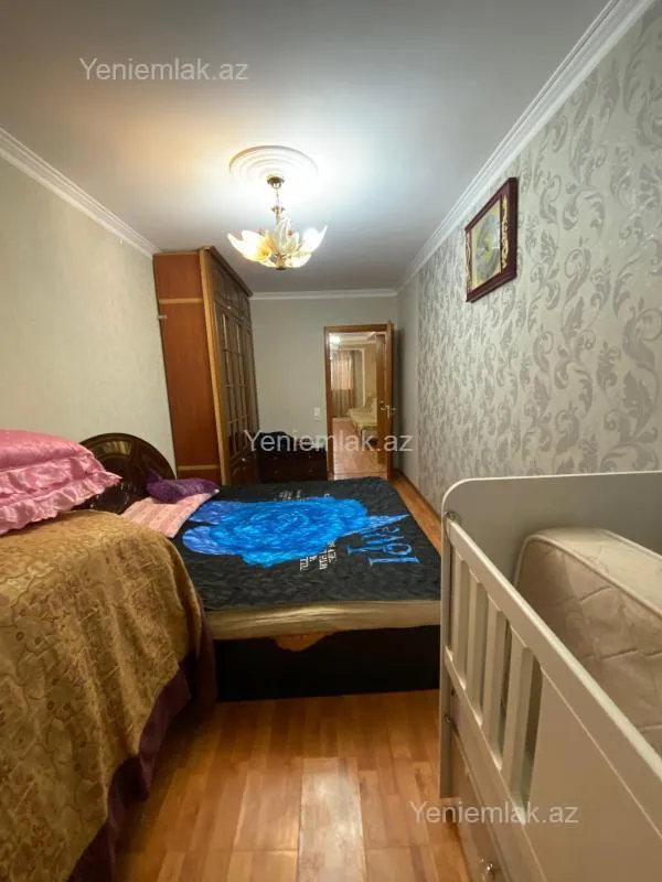 Satılır 3 otaqlı köhnə tikili 72 m²