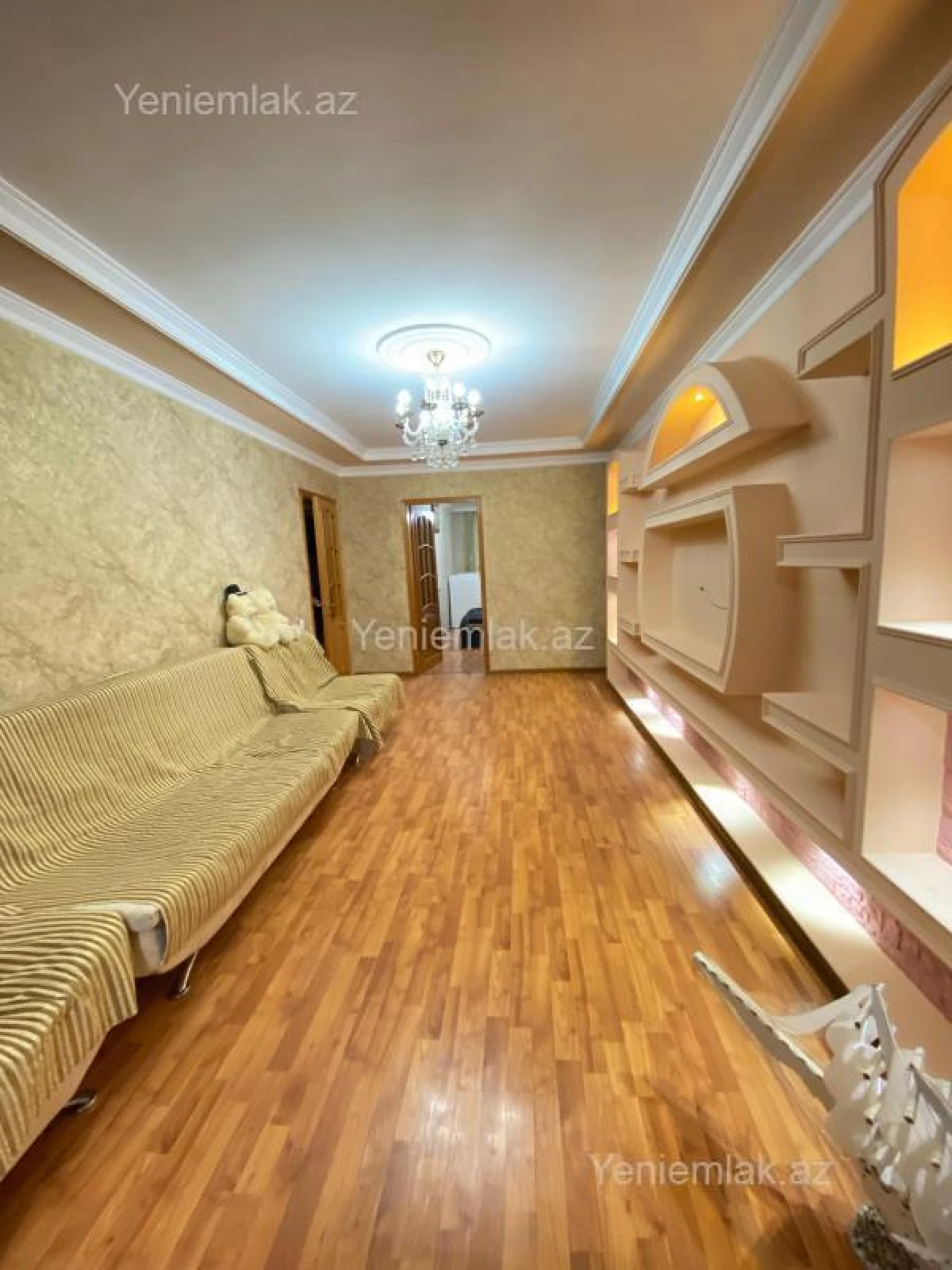 Satılır 3 otaqlı köhnə tikili 72 m²