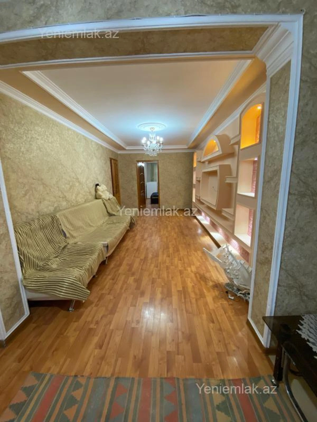 Satılır 3 otaqlı köhnə tikili 72 m²