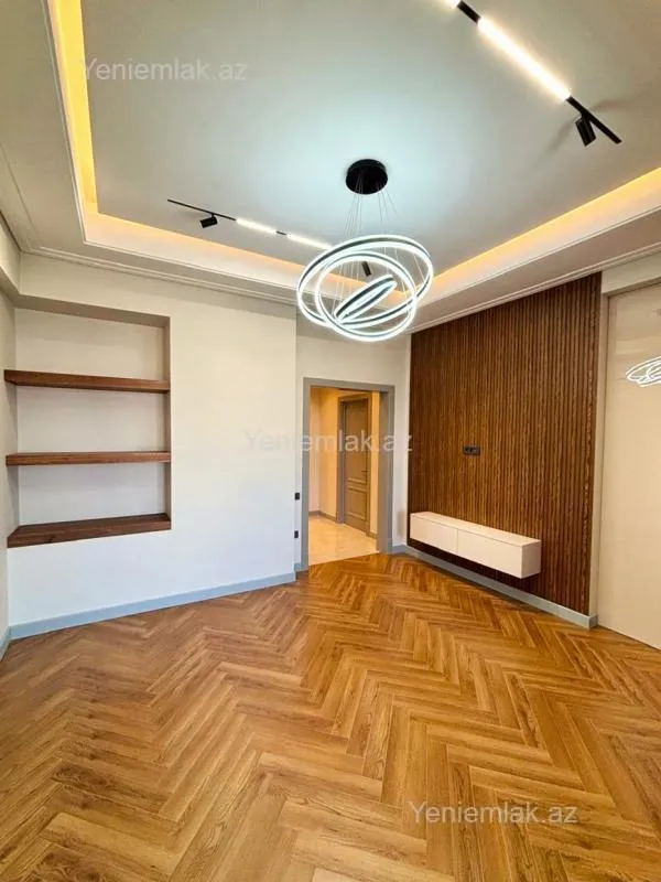 Satılır 3 otaqlı yeni tikili 86 m²