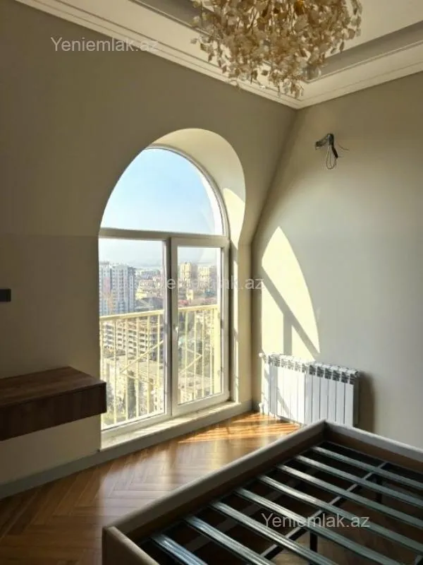 Satılır 3 otaqlı yeni tikili 86 m²