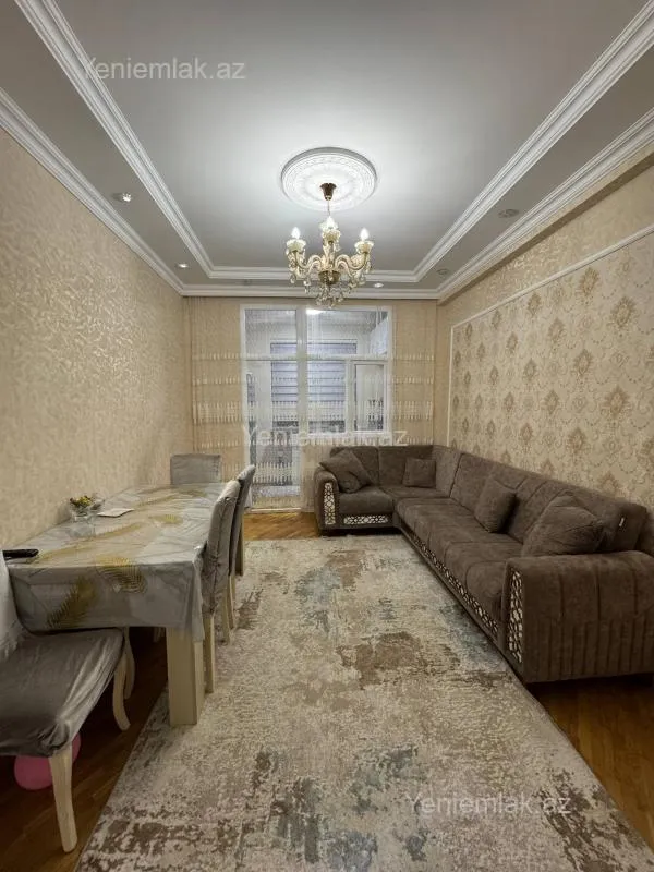 Satılır 3 otaqlı yeni tikili 70 m²