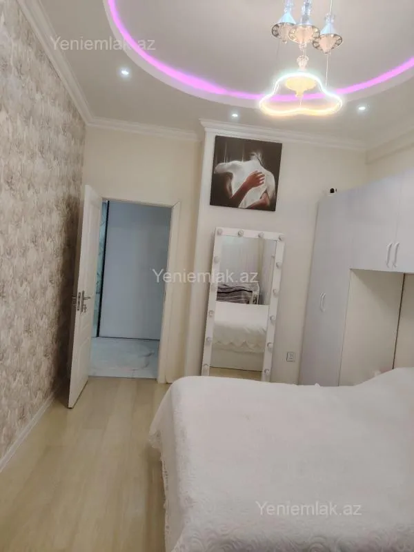 Satılır 2 otaqlı yeni tikili 55 m²
