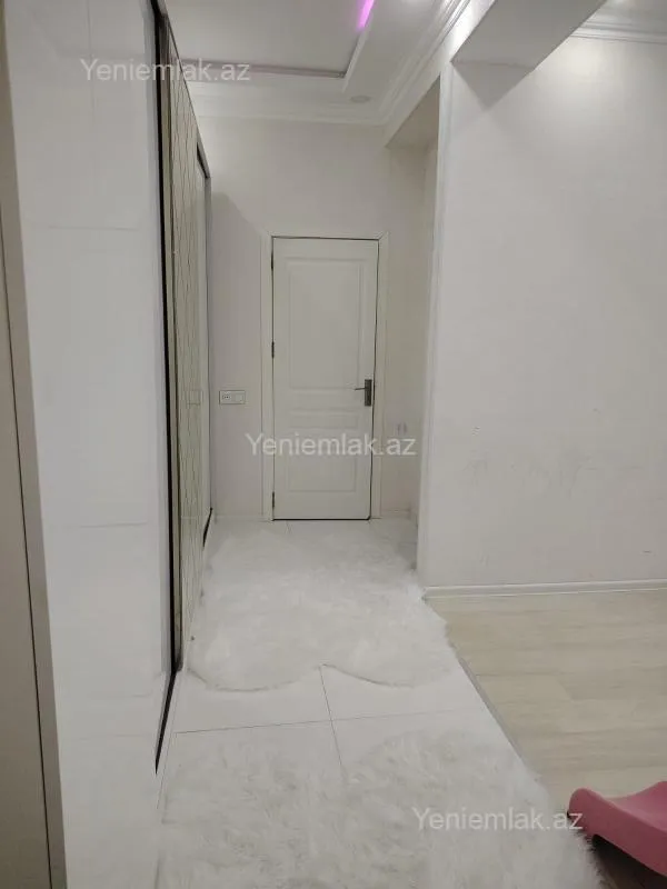 Satılır 2 otaqlı yeni tikili 55 m²
