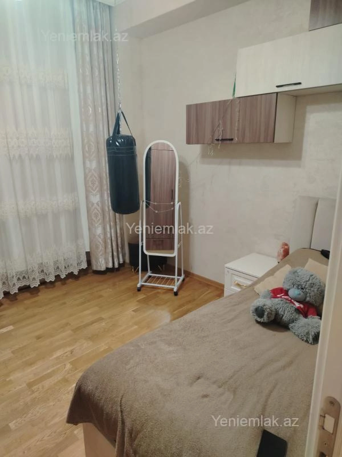 Satılır 3 otaqlı yeni tikili 80 m²