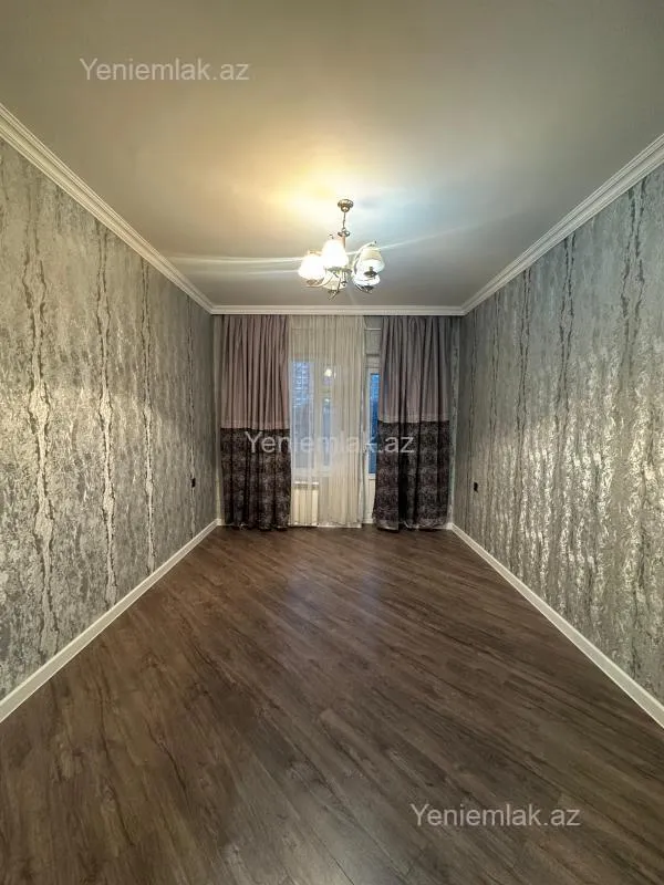 Satılır 2 otaqlı köhnə tikili 60 m²