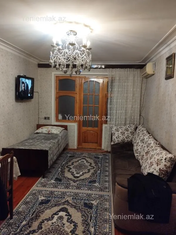 Satılır 2 otaqlı köhnə tikili 51 m²