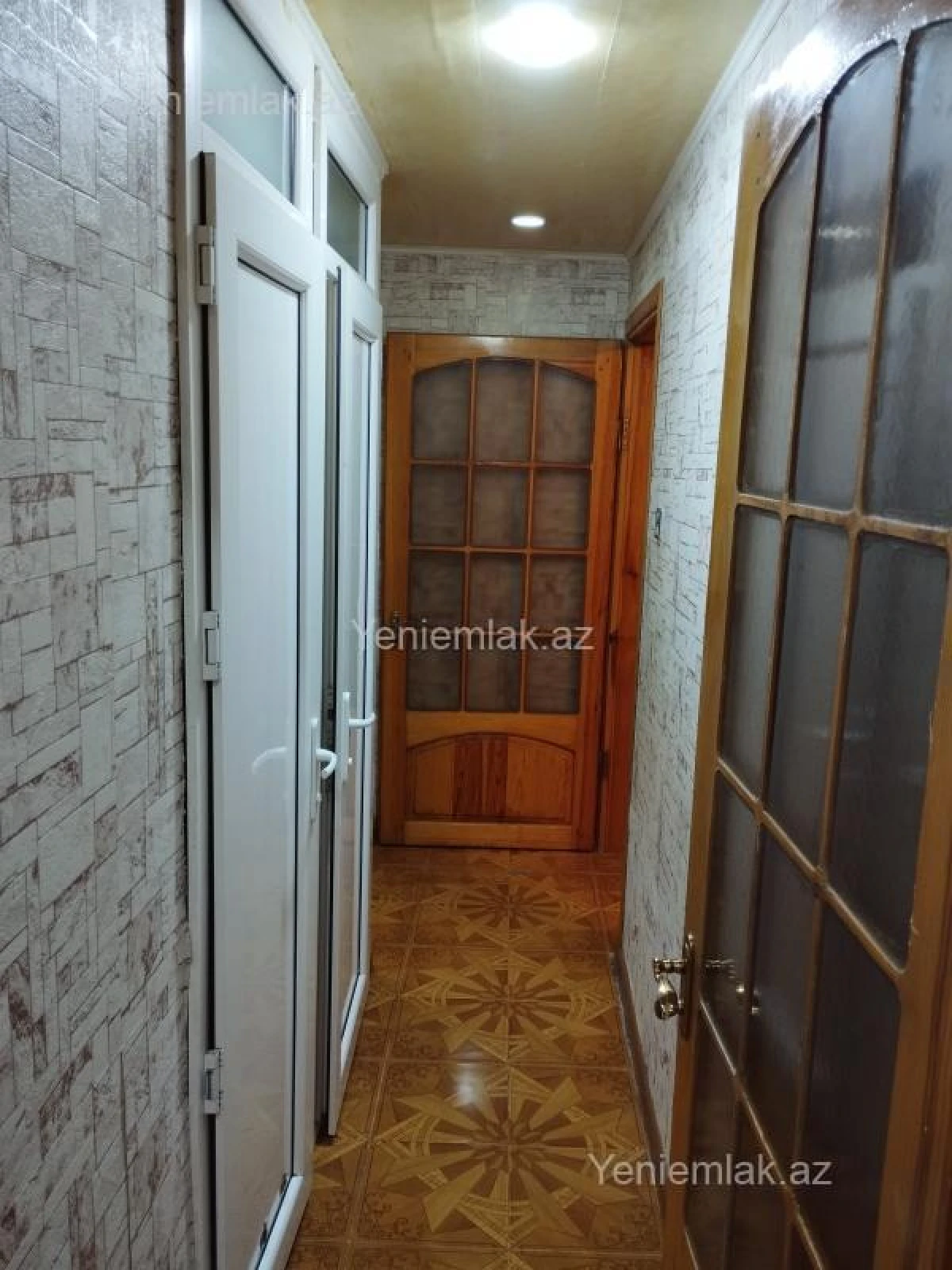 Satılır 2 otaqlı köhnə tikili 51 m²