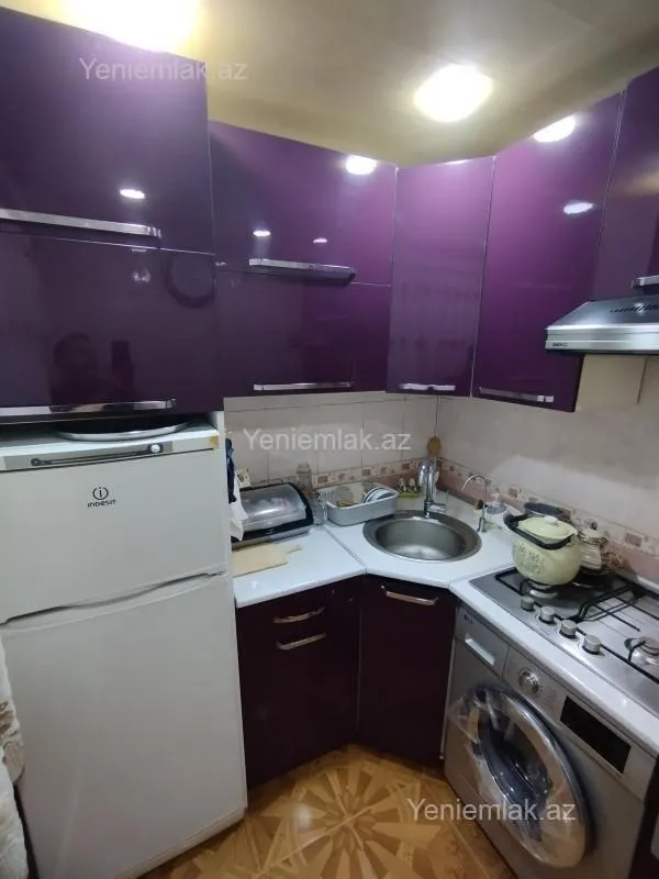 Satılır 2 otaqlı köhnə tikili 51 m²