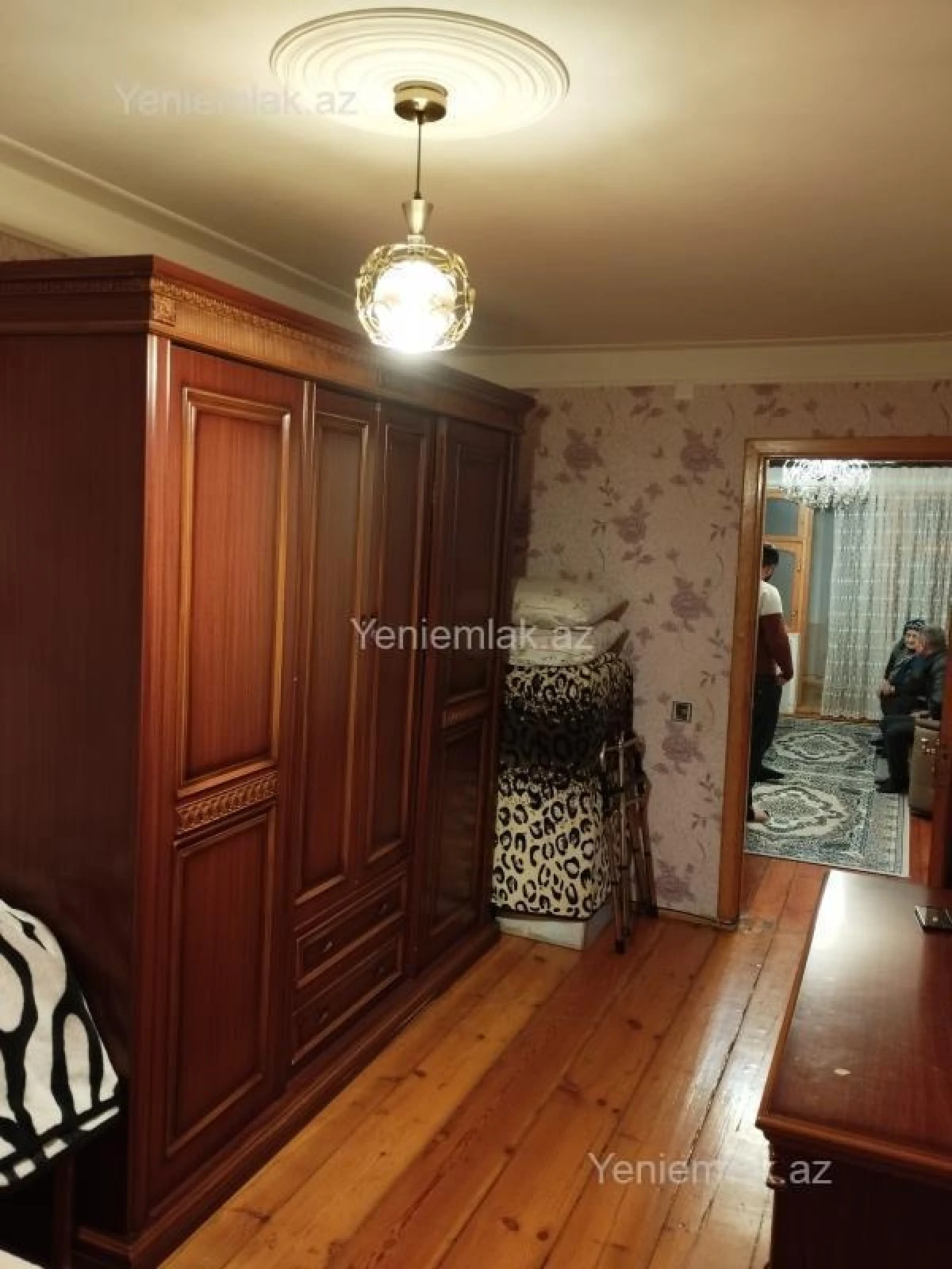 Satılır 2 otaqlı köhnə tikili 51 m²