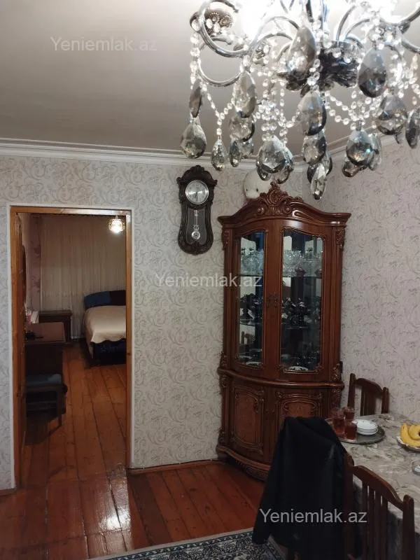 Satılır 2 otaqlı köhnə tikili 51 m²