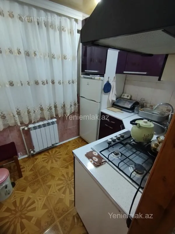 Satılır 2 otaqlı köhnə tikili 51 m²
