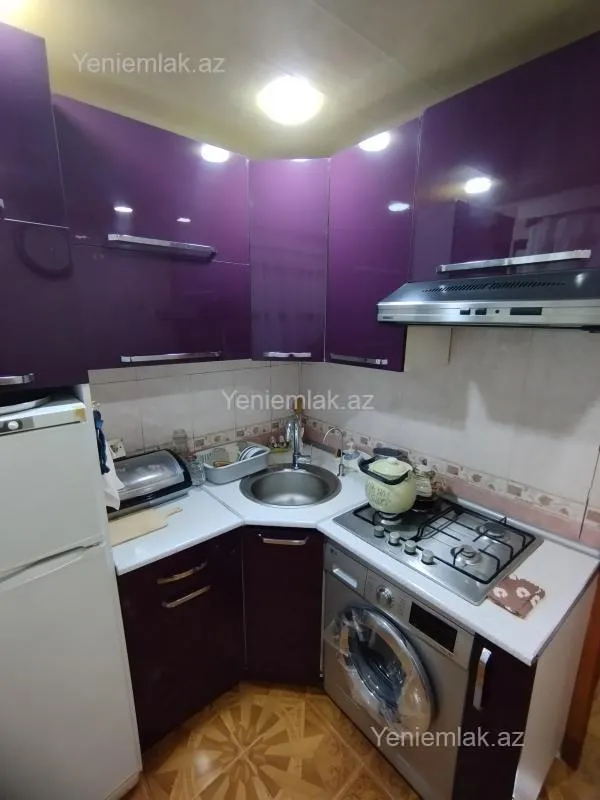Satılır 2 otaqlı köhnə tikili 51 m²