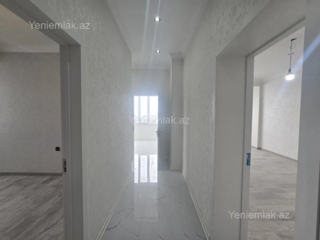 Satılır 3 otaqlı yeni tikili 85 m²