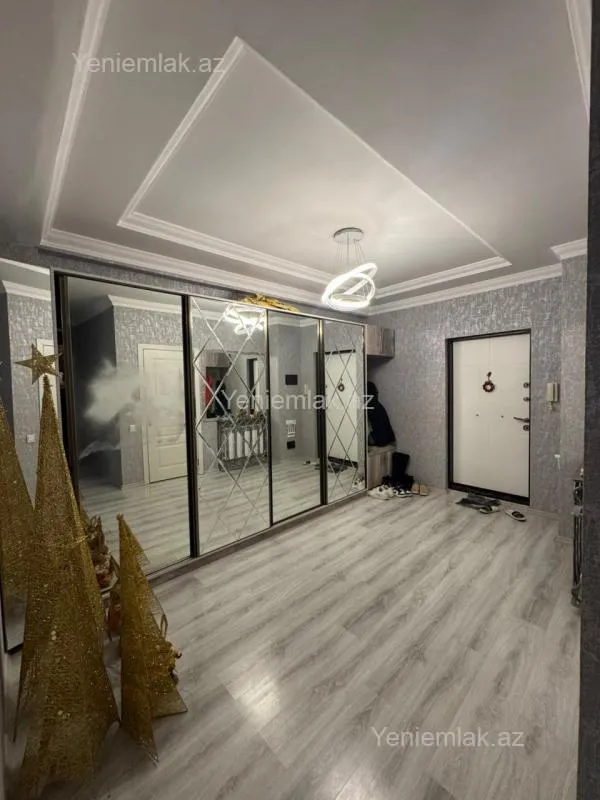 Satılır 3 otaqlı yeni tikili 102 m²